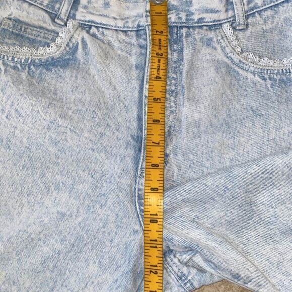 Filippo Light Washed Women’s Jean Shorts Size 11/12 - Picture 8 of 9
